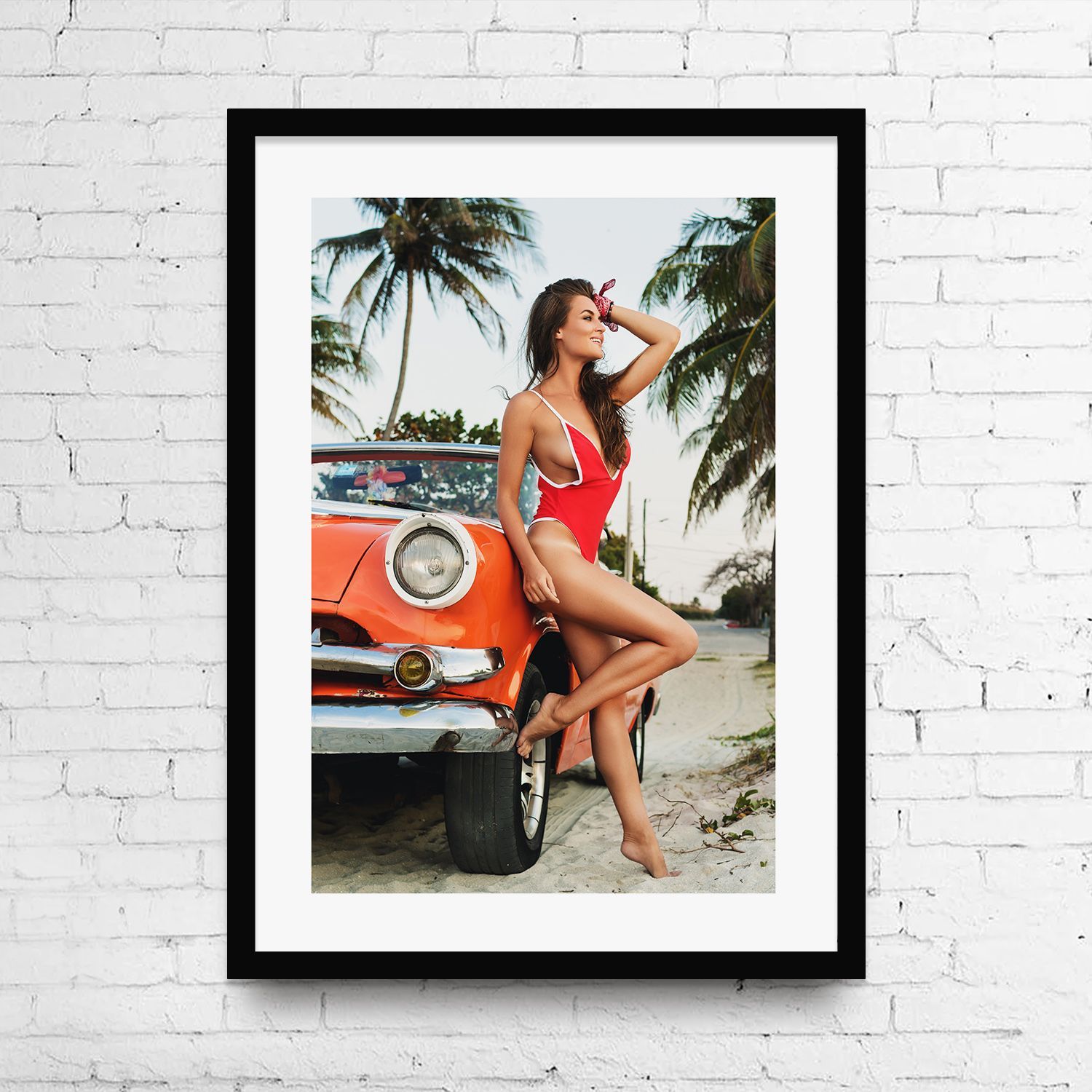 Постер "Кубинский пляж" Черный, Белый, Дерево A4 [21×30] , A3 [30x40], A2 [40x60], A1 [60x80]