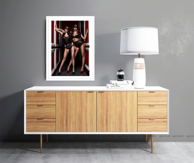 Постер "Проводницы" Без рамки, Рамка A4 c небьющимся стеклом, Рамка A3 c небьющимся стеклом, Рамка A2 c небьющимся стеклом 